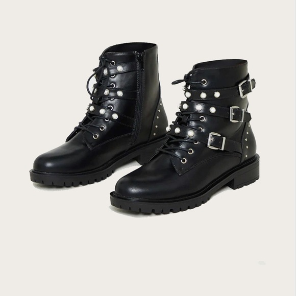 Pretty Little Thing Biker Boots - Picture 2 of 12